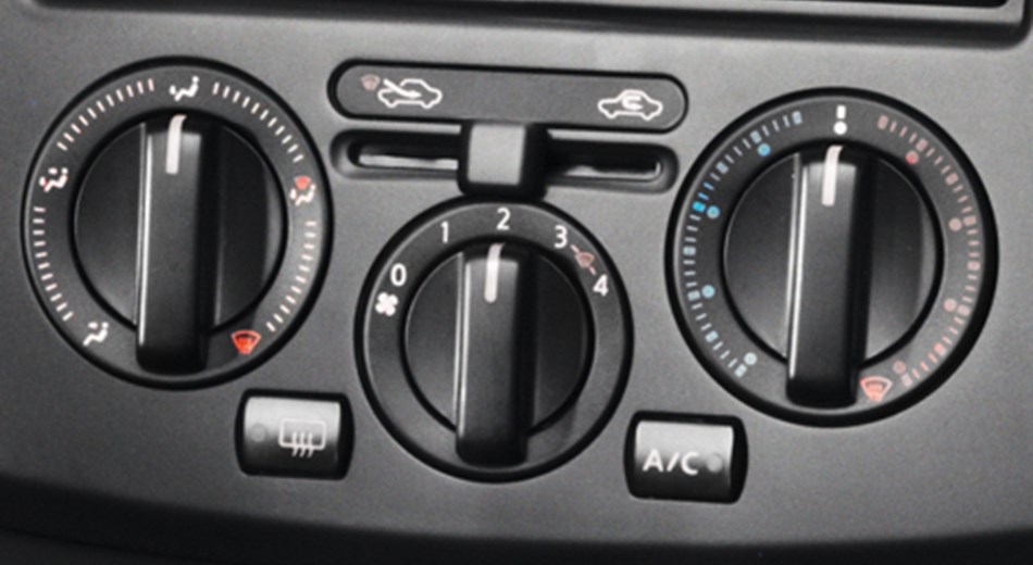 NV200 climate control